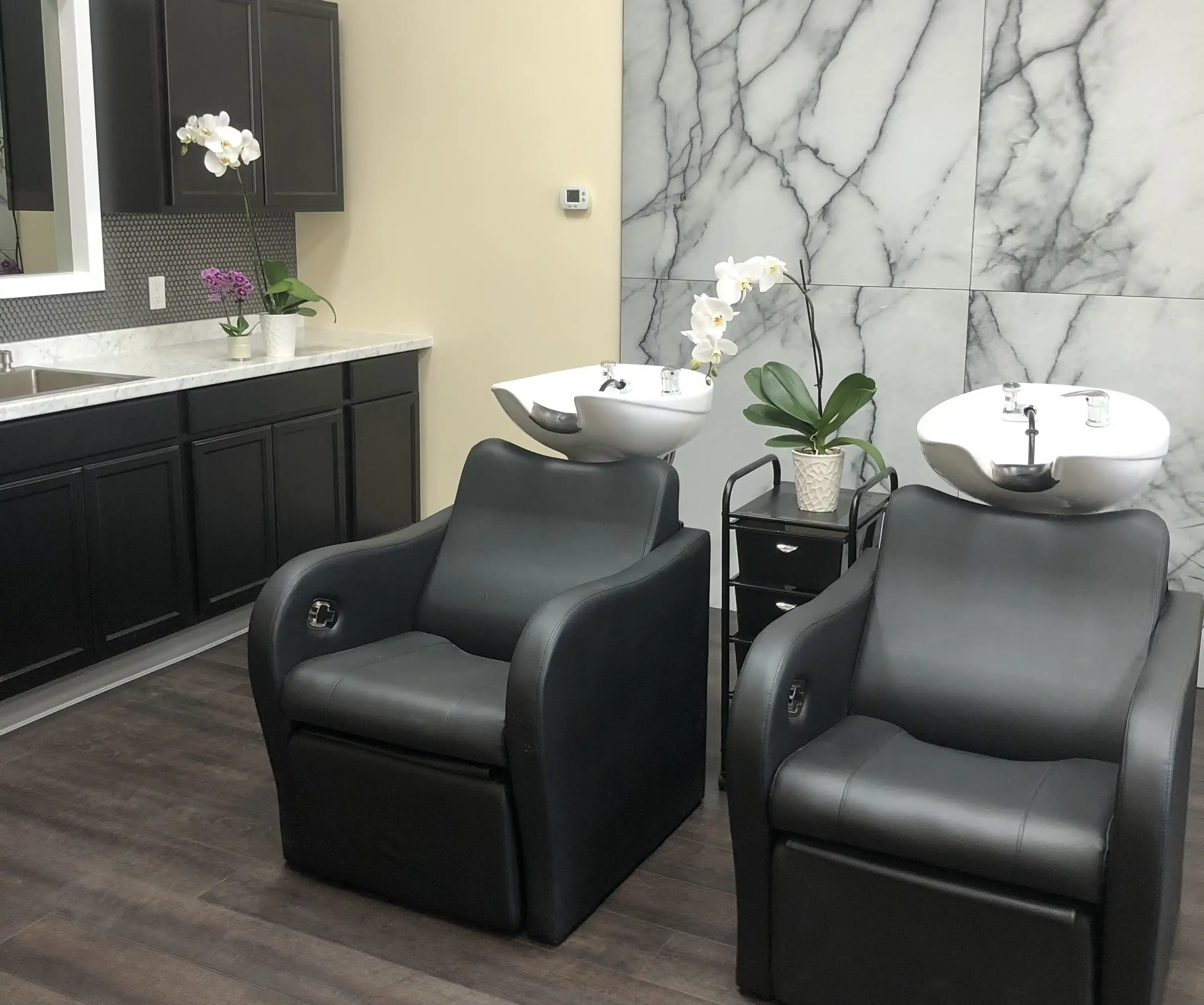 Grand Parlor Salon and Spa luxury interior Ventura CA